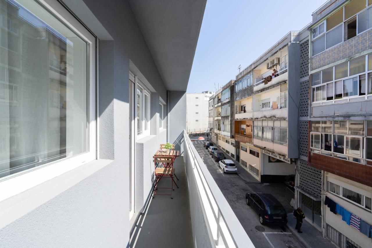 Апартаменты Sweet Sunny Flat W/ Balcony - Gaia Вила-Нова-ди-Гая Экстерьер фото